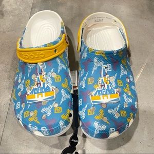 Walt disney world Cinderella castle CROCS